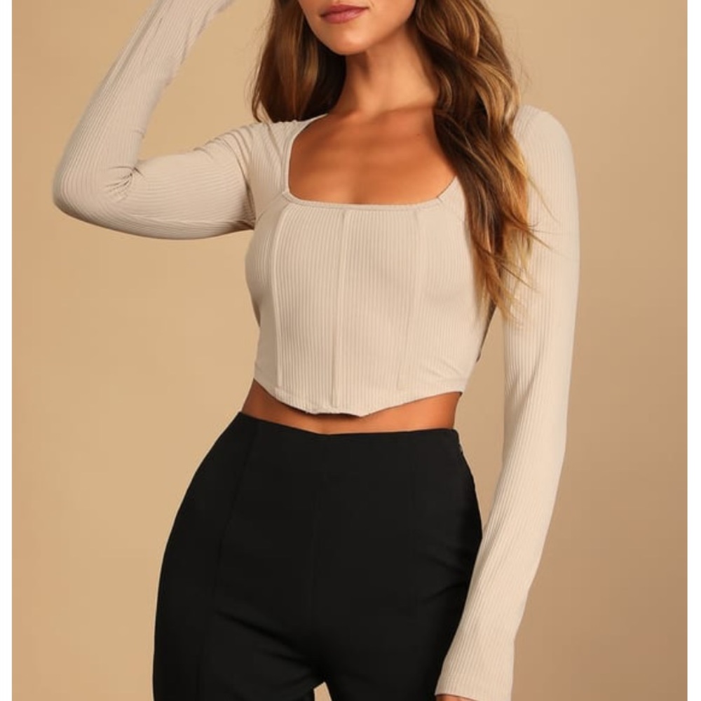 Lulus long sleeve crop top